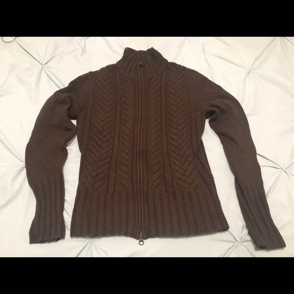 Zippered cardigan